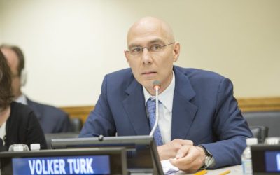 Volker Türk dice que sin mujeres en las esferas de poder no habrá paz ni justicia